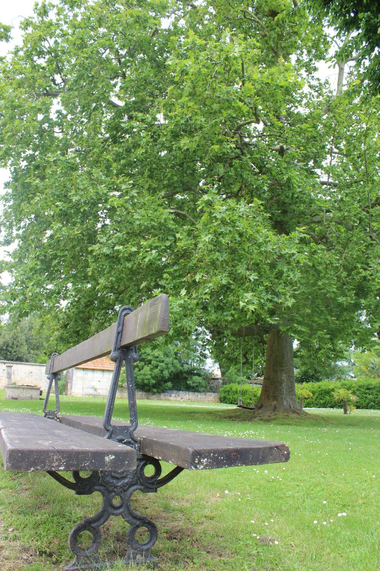 Domaine Des Chais Thenac  Ruang foto