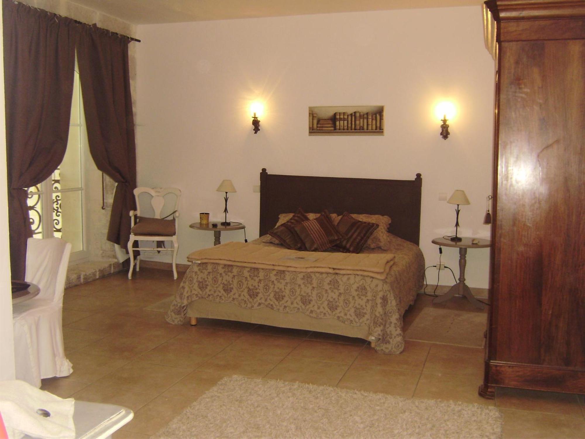 Domaine Des Chais Thenac  Ruang foto