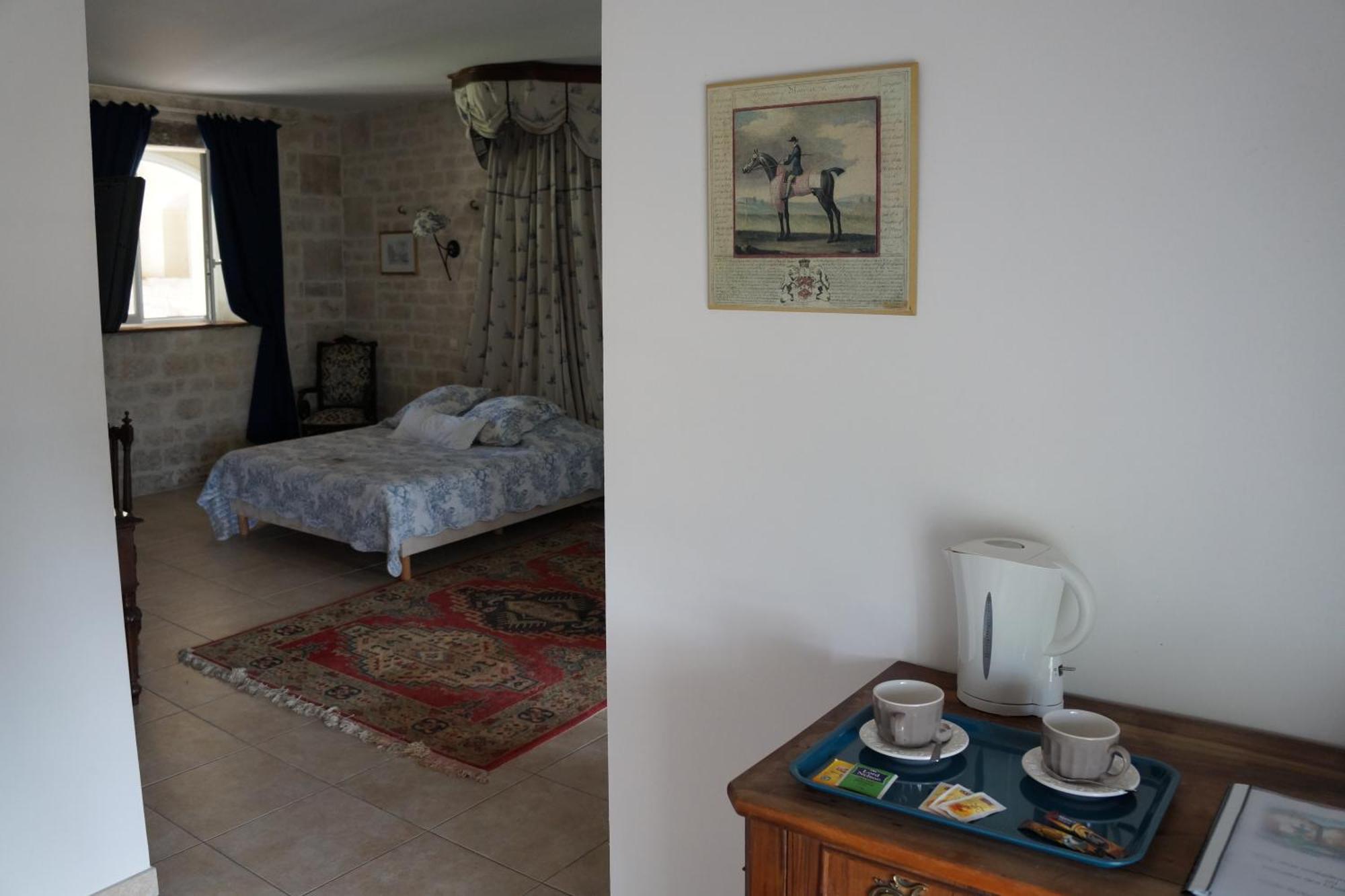 Domaine Des Chais Thenac  Ruang foto