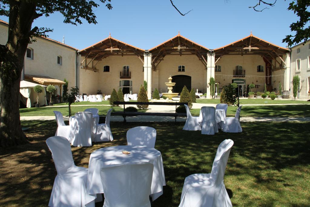 Domaine Des Chais Thenac  Bagian luar foto
